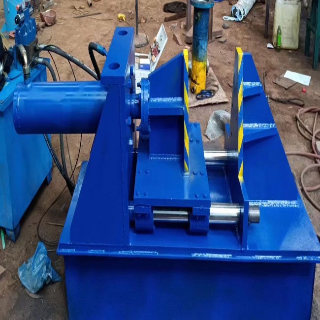 小型螺旋叶片成型机